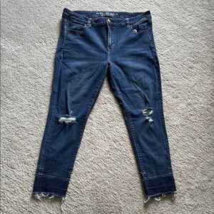 American Eagle, Blue Ankle Cropped Distressed Jeans, 16 Short